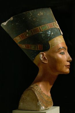 Портрет царицы нефертити