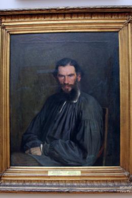 Толстой портрет крамского