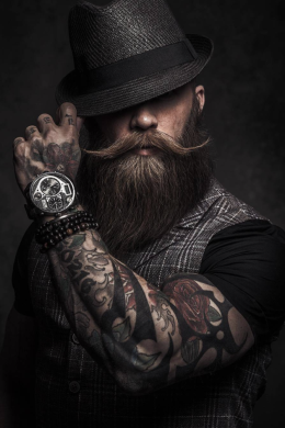 Портрет мужчины с бородой
