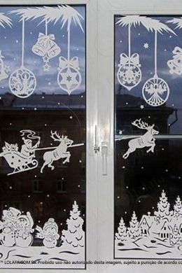 Новогодние окна украшенные гуашью