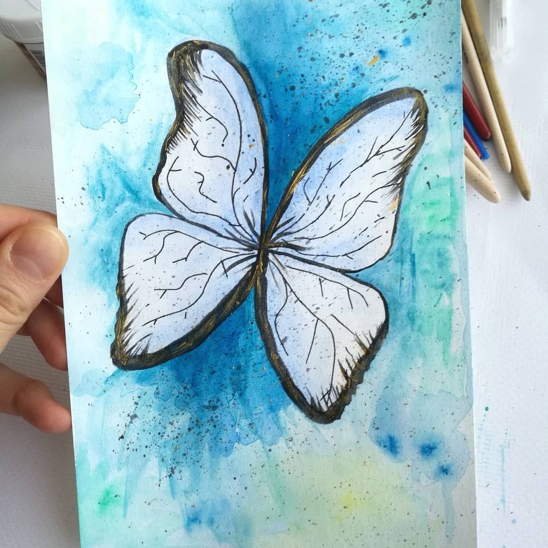 Бабочка акриловыми красками