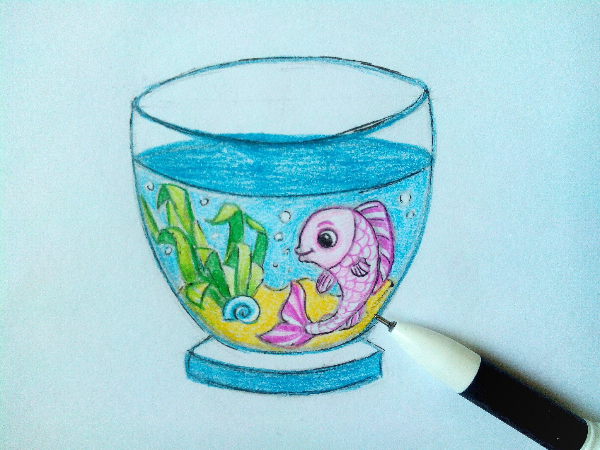 Рисования рыбки плавают в аквариуме. Рыбки в аквариуме рисование. Аквариум рисование для детей. Рисование для детей рыбки в аквариуме. Аквариум с рыбками рисунок.