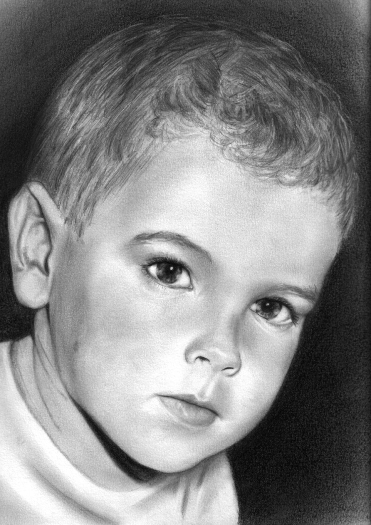 Детский портрет карандашом