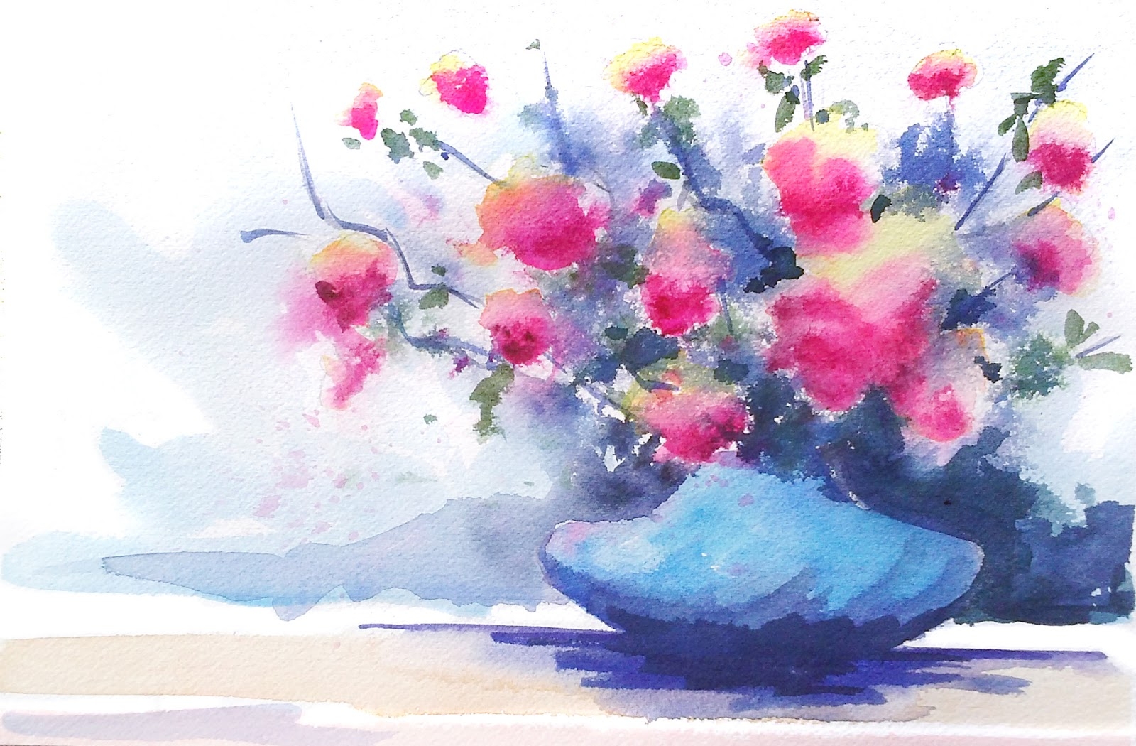 Цветы на столе акварелью