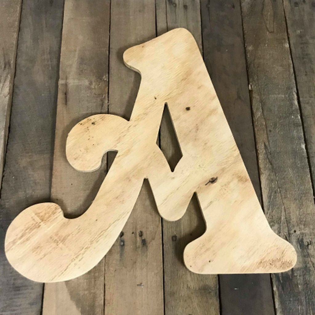 Буквы из дерева